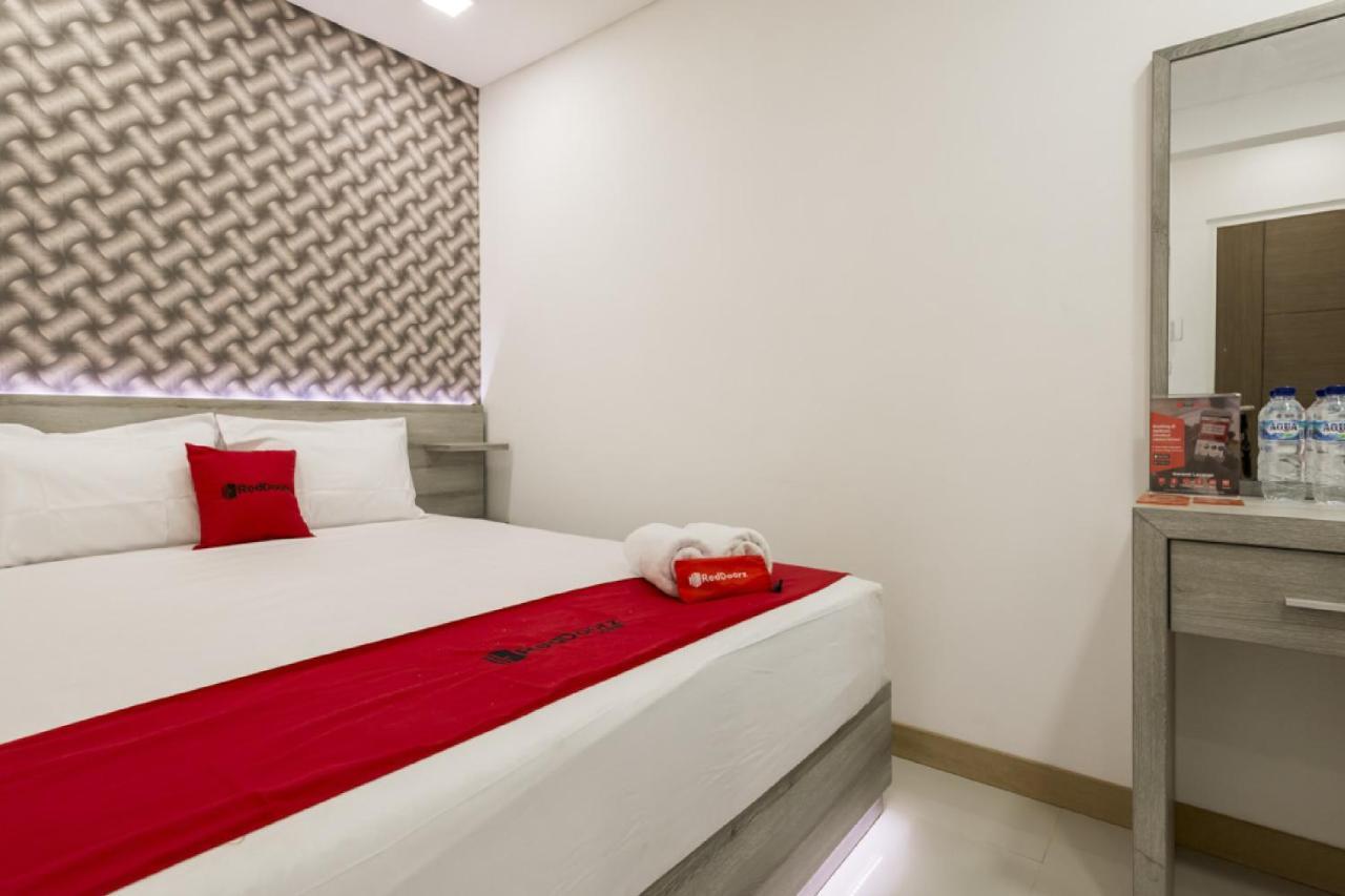 Reddoorz Syariah @ Griya Shanta Malang Exterior photo